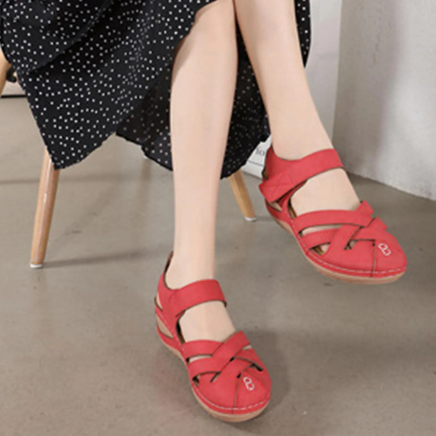 Closed Toe Sandals Women 2025 Crisscross Strap Leather Vamp Shoes Ankle Strap Slip On Platform Sandal Comfort Fisherman Hollow Out Walking Shoes Summer Dressy Wedge Sandals