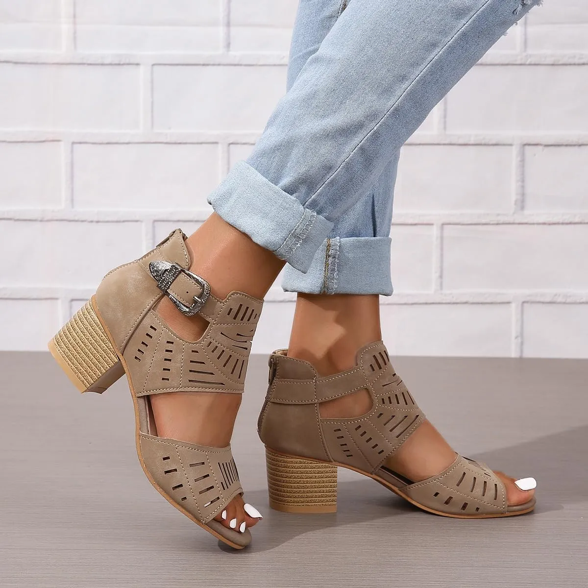 Heeled Sandals for Women Hollow Out Peep Toe Summer Chunky Stacked Heel Slingback Ankle Strap Booties, Comfortable Breathable Open Toe Heeled Mules Chunky Block Low Heel Slip On Slides