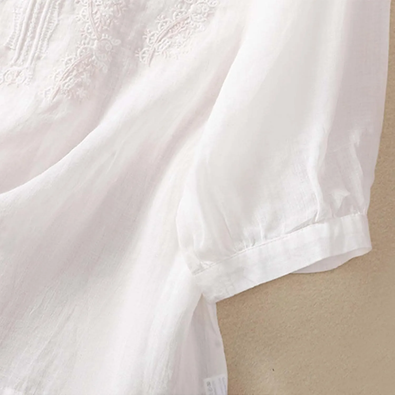 Womens Cotton Tops 2025 Dressy Casual Linen Blouse Vintage Loose Fit Work Shirts Graphic Tees Boho Trendy Clothes 2025